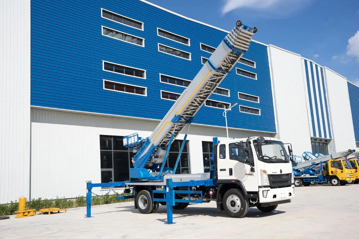 巫溪小型云梯车上料车租赁多少钱