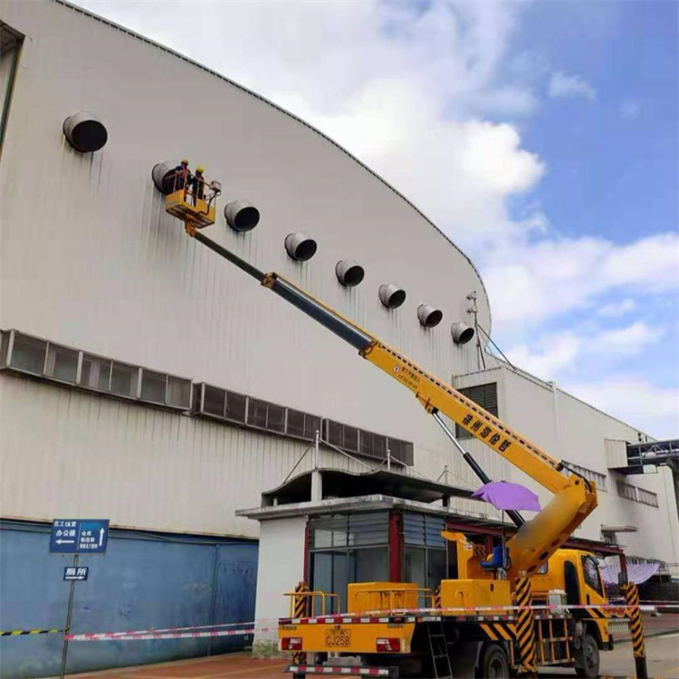 巫溪高空作业车出租服务：专业广告牌安装解决方案